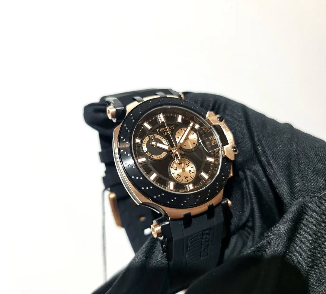 *Feel the need for sophisticated speed when you accelerate your style with T race basic edition