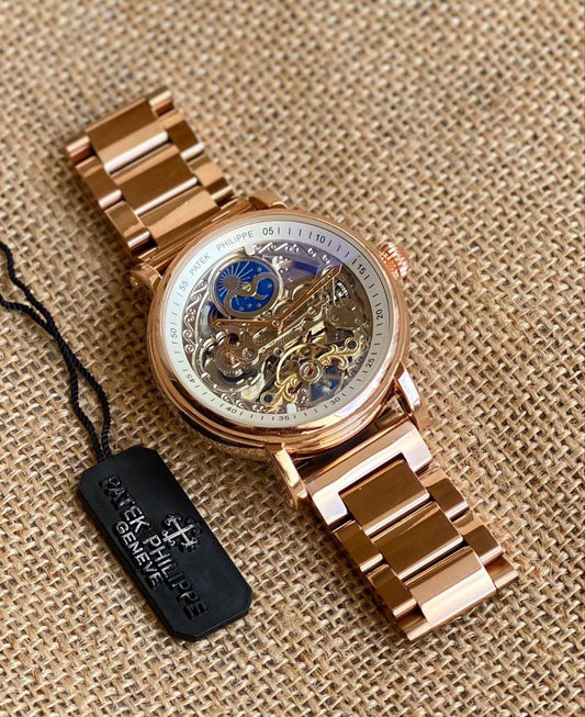 Since its creation,the iconic movement has made history;an intergral component of many of PATEK PHILIPPE’S most renowned timepieces in the cureent collection.*