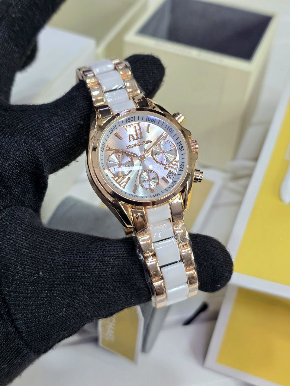 *Perfectly made for outgoing and active ladies, this Michael Kors modern and stylish watch would be a great accessory for you.*