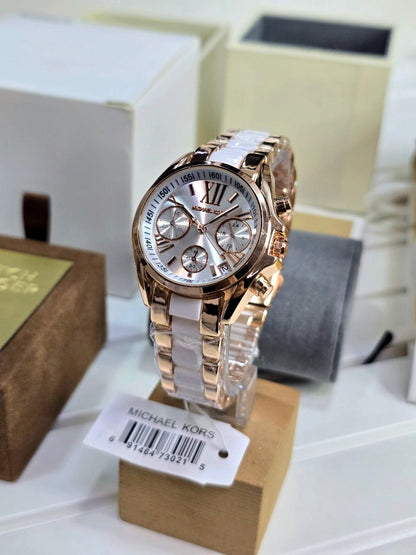*Perfectly made for outgoing and active ladies, this Michael Kors modern and stylish watch would be a great accessory for you.*