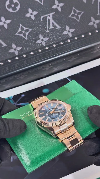 ROLEX SKY-DWELLER – ROSEGOLD | BLUE DIAL 🔥